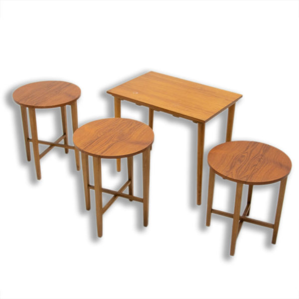 Set of four midcentury nesting tables, designed by Poul Hundevad, 1960´s